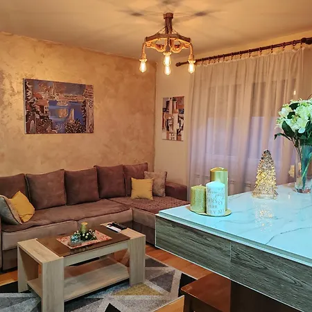 Lui Apartman *